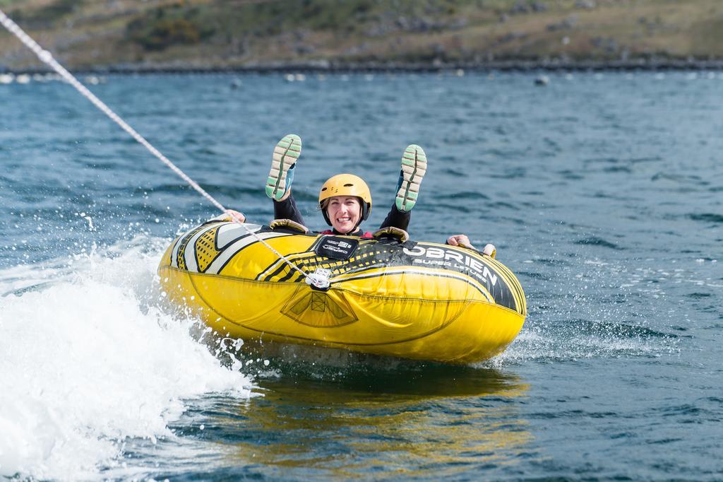 Отель Killary Adventure Centre Линон Экстерьер фото