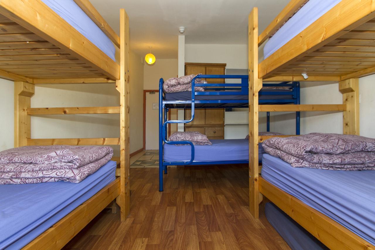 Отель Killary Adventure Centre Линон Экстерьер фото