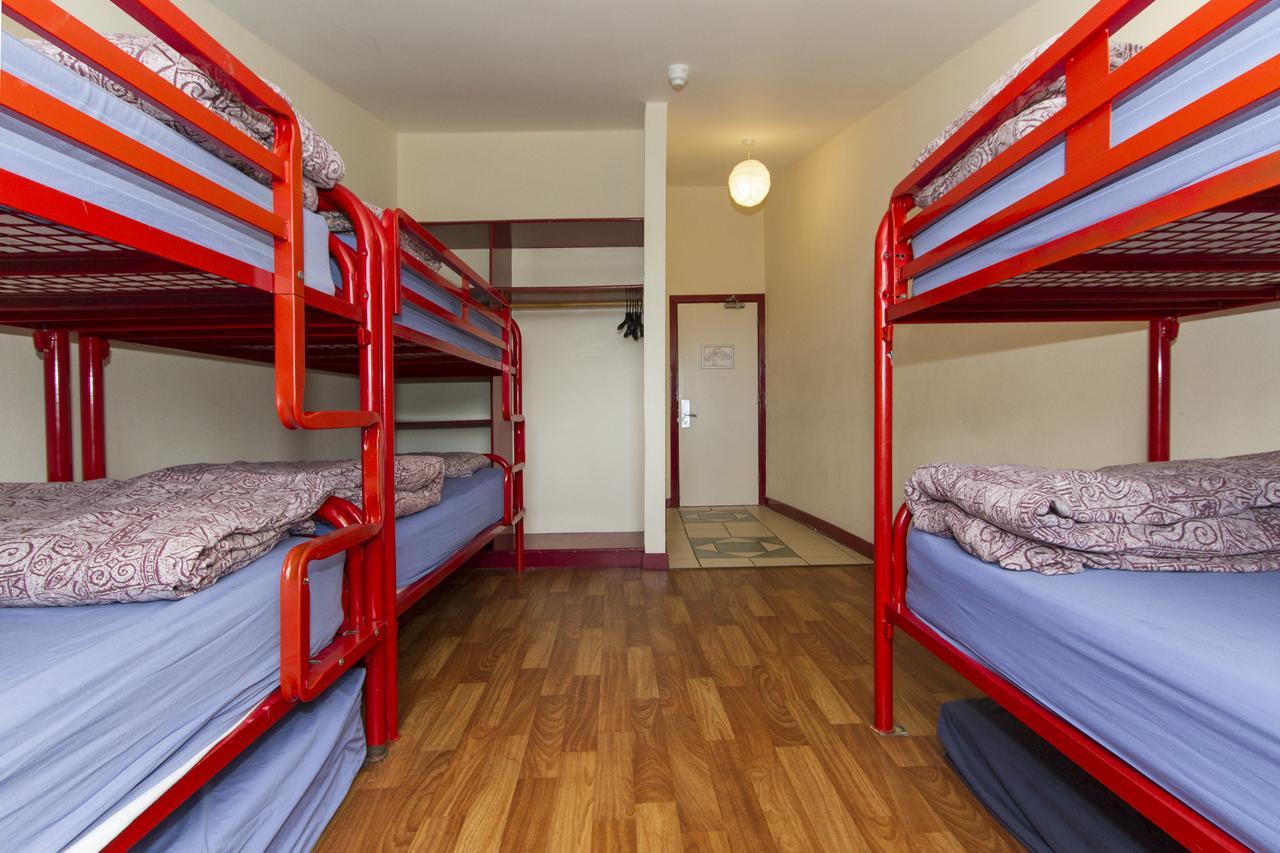 Отель Killary Adventure Centre Линон Экстерьер фото